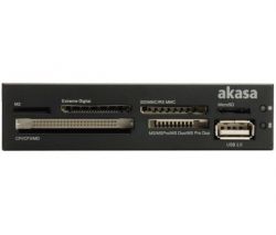 Akasa 6 Slot Fekete 3.5" Kártyaolvasó