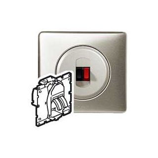 Legrand 0 673 11 csatlakozóaljzat